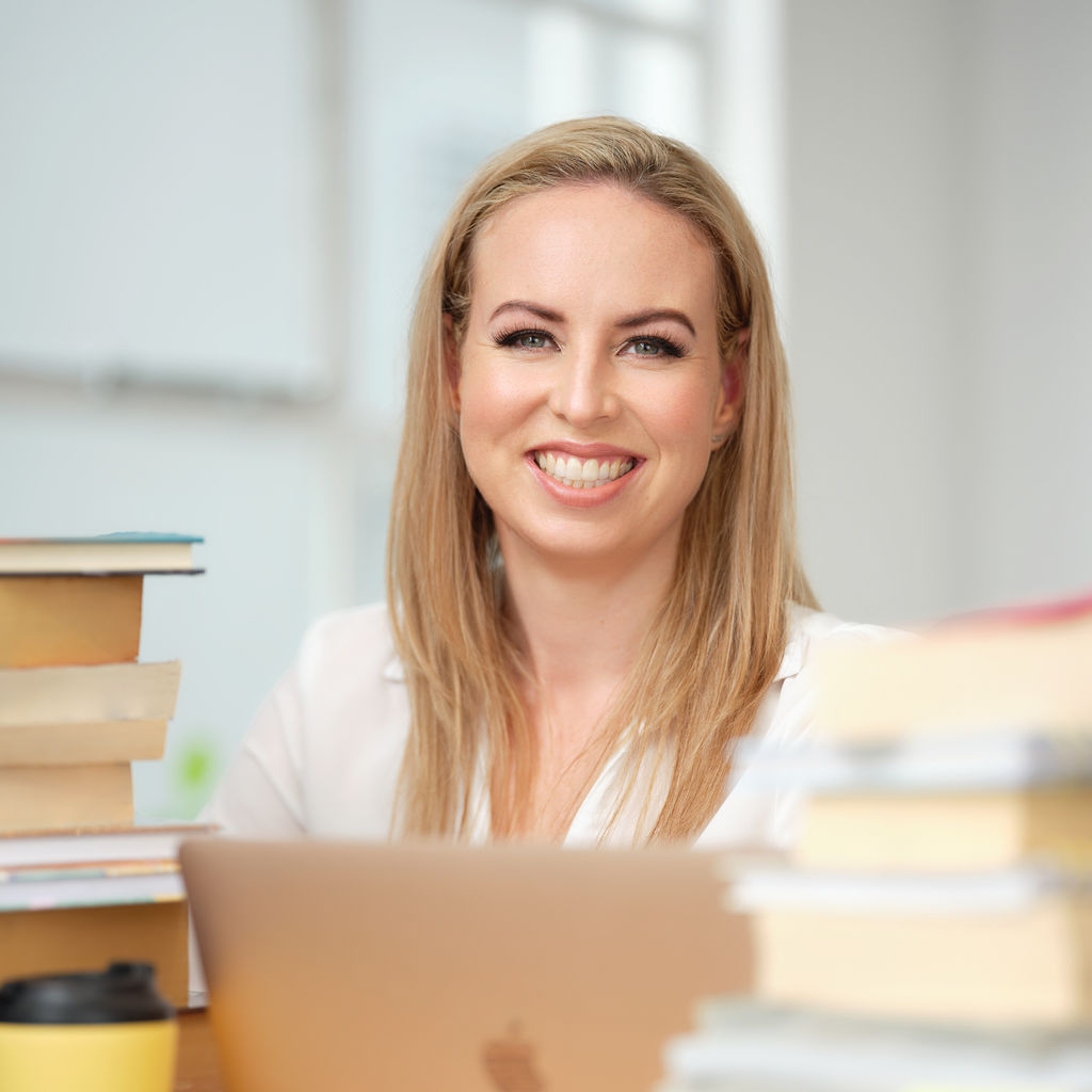 Sarah Kelleher Author